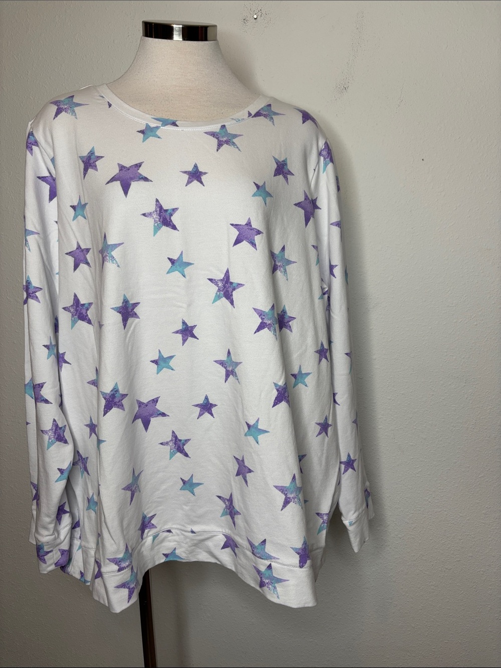 Women’s White Star-Print Pullover Sweatshirt in Purple & Teal